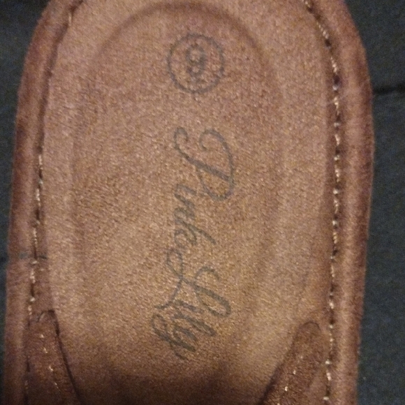 Pink Lily Women's Brown Sandals That Tie Up The Leg​​ - Picture 2 of 4